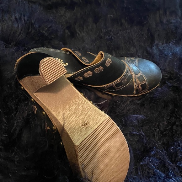 Spring Step clogs - Picture 2 of 4